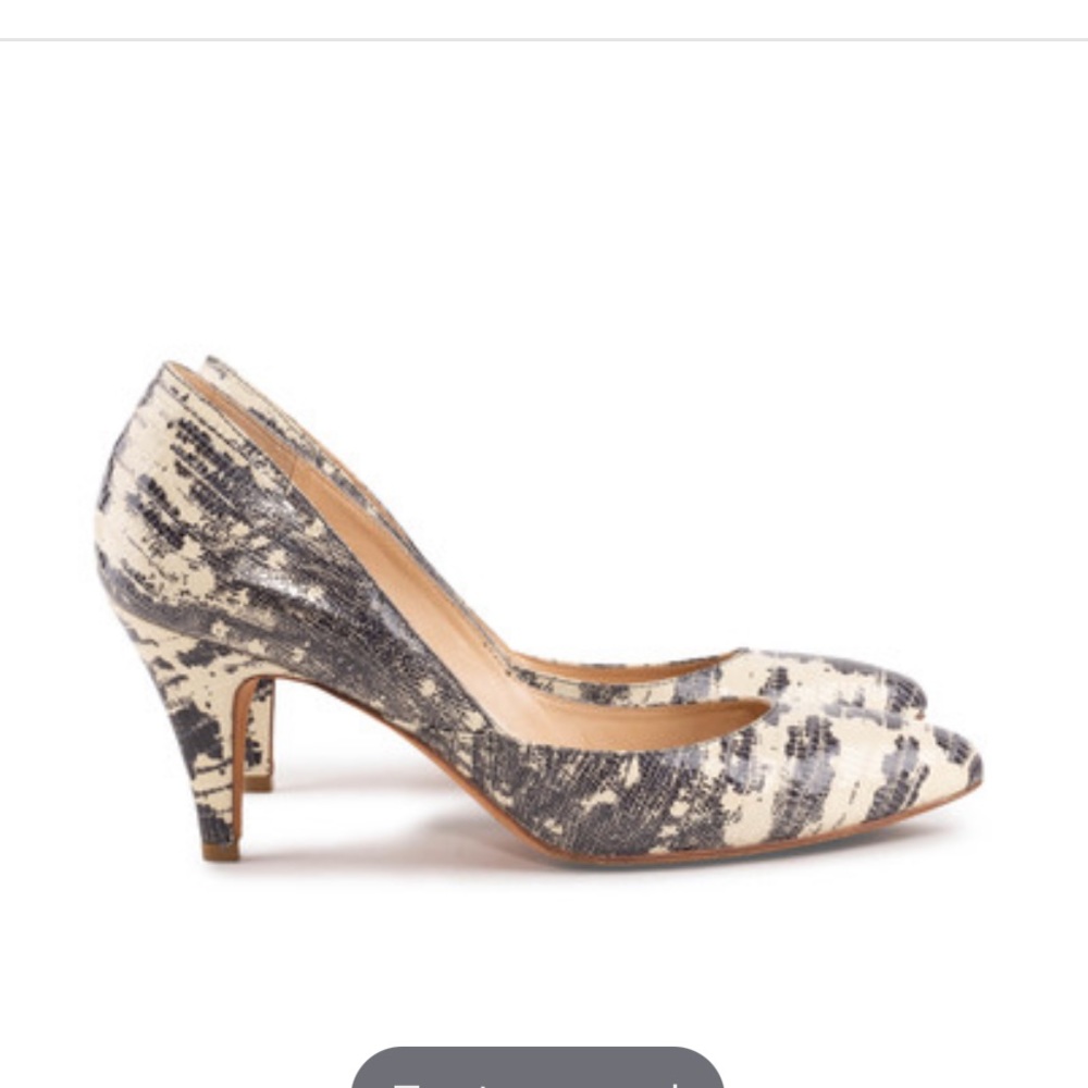 Loeffler Randall